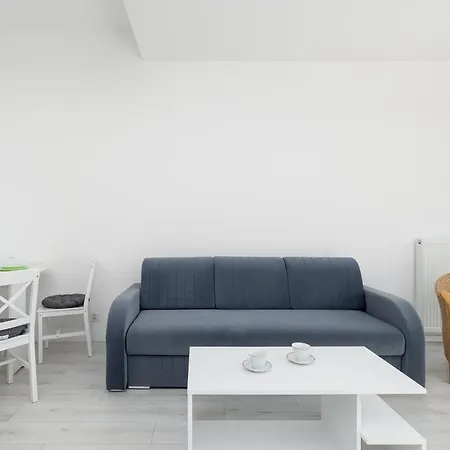 Hanza Tower 514 By Bookinghost