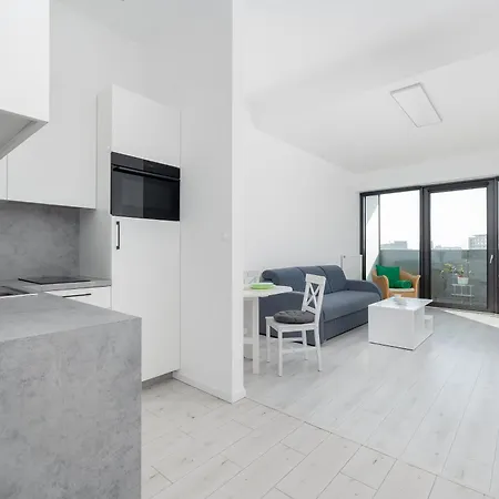 Hanza Tower 514 By Bookinghost Szczecin