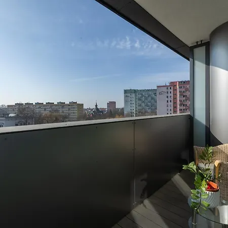 Hanza Tower 514 By Bookinghost * Szczecin