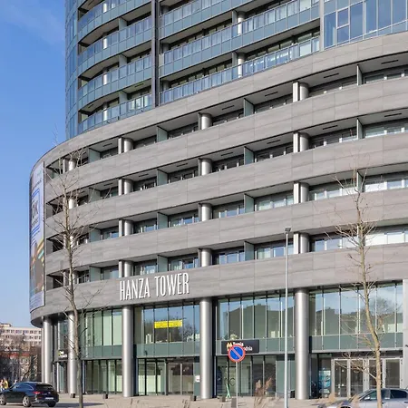 Hanza Tower 514 By Bookinghost *