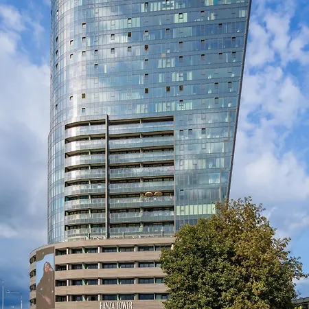 Hanza Tower 514 By Bookinghost *