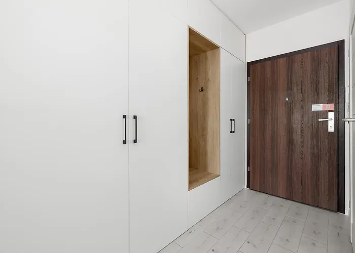 Hanza Tower 514 By Bookinghost Apartment